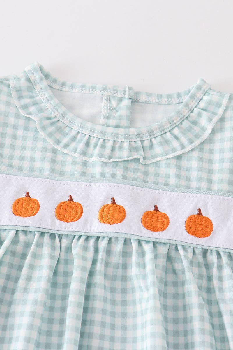 Green pumpkins embroidered girl set